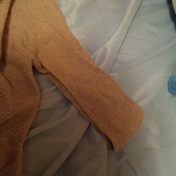 Long sleeve - Picture 2 of 4